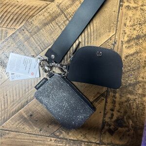 Dual pouch wristlet - glitter